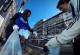 Јапонија има натпреварувачки спорт за собирање ѓубре наречен спогоми